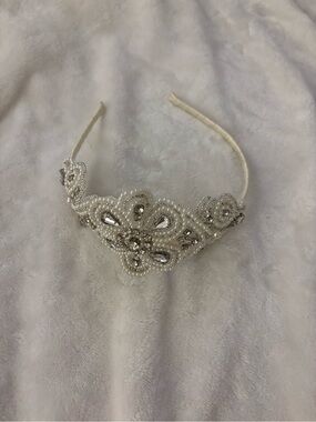 Beaded Pearl and Crystal Bridal Headband - White